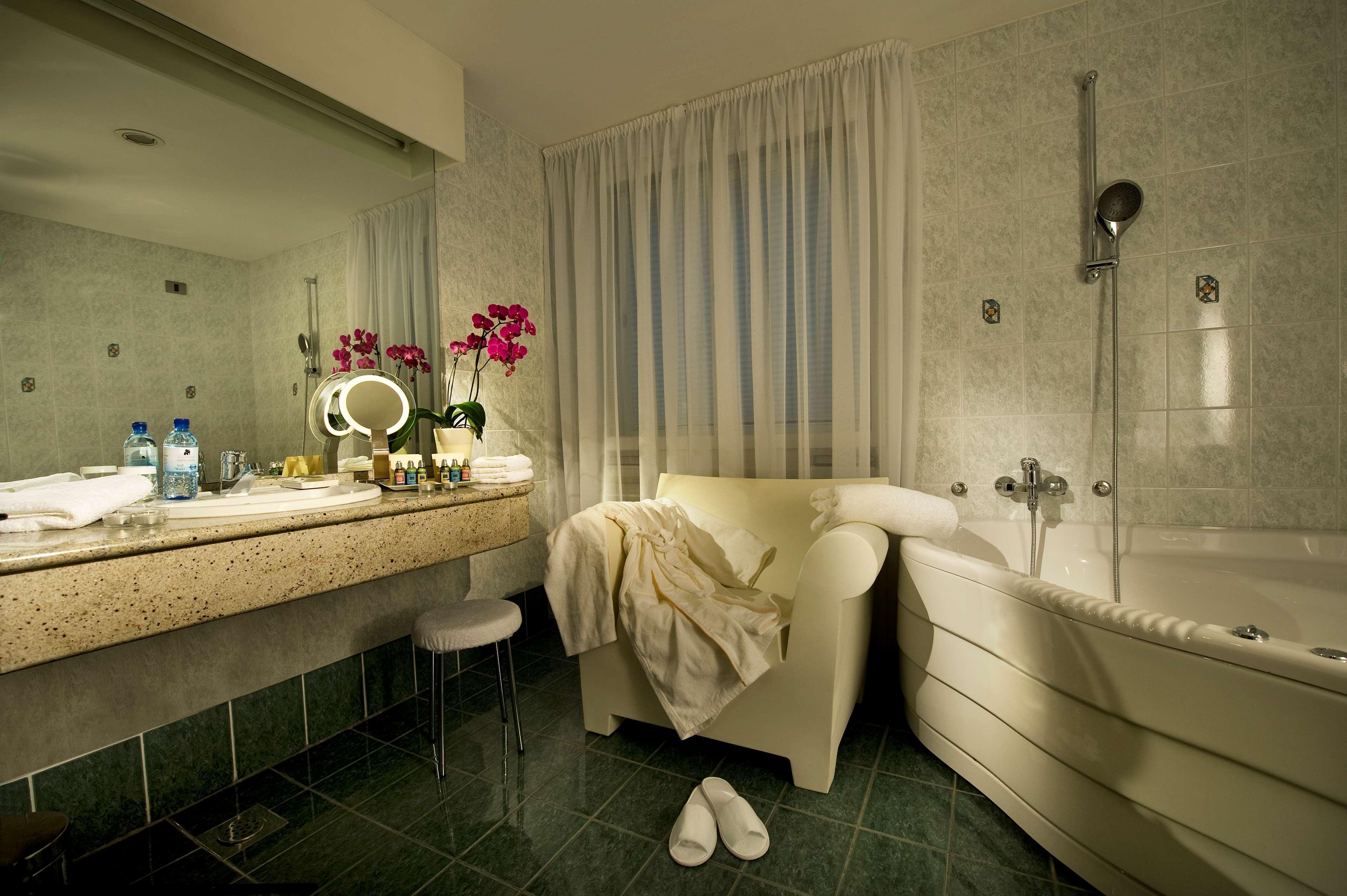 Best Western Premier Hotel Slon Ljubljana Room photo